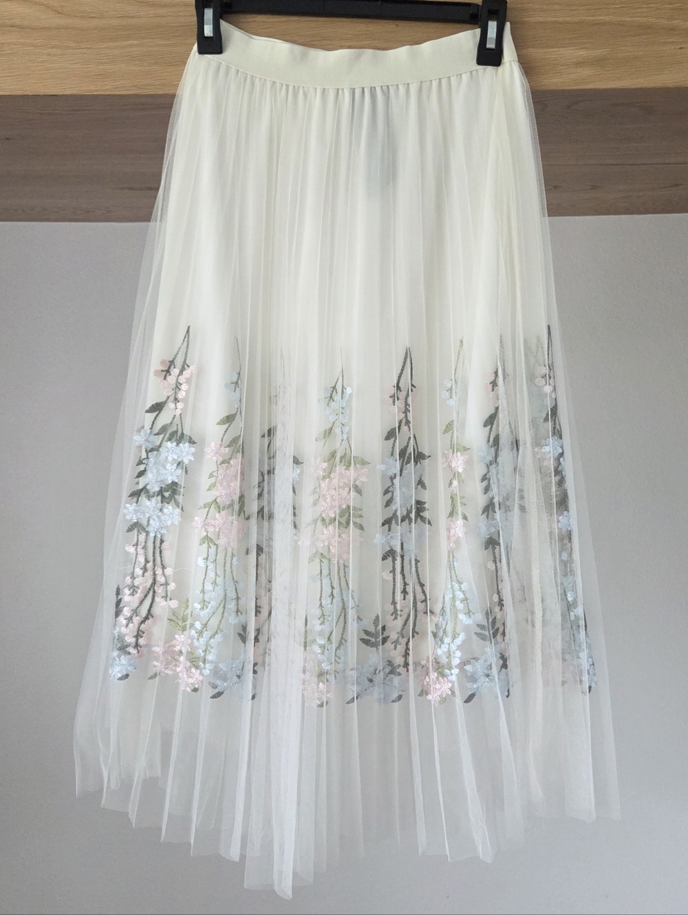 Ivory Pleated Tulle Midi Skirt with Pastel Floral Embroidery